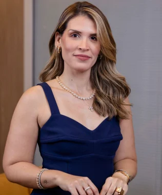 Lívia Paiva (nova) 1